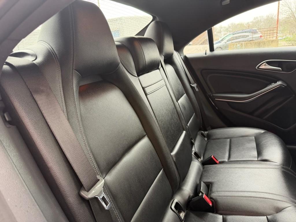 Mercedes-Benz CLA-Class CLA250 4MATIC 2016