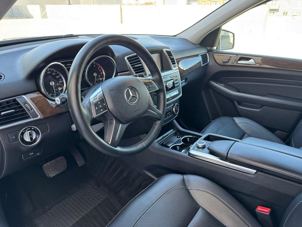 Mercedes-Benz M-Class ML350 4MATIC 2013