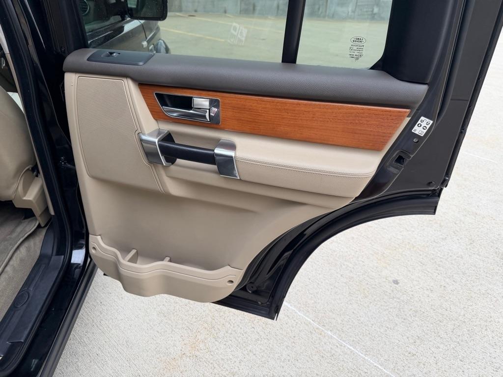 Land Rover LR4 HSE 2013