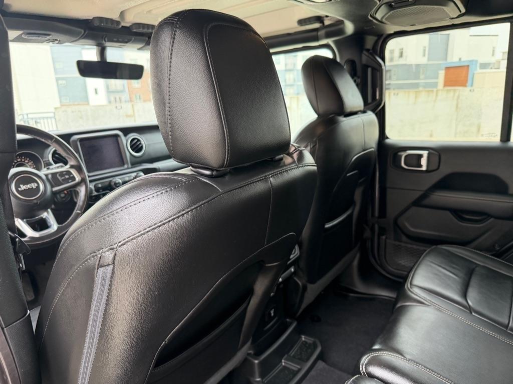 Jeep Wrangler Unlimited Sahara 2022