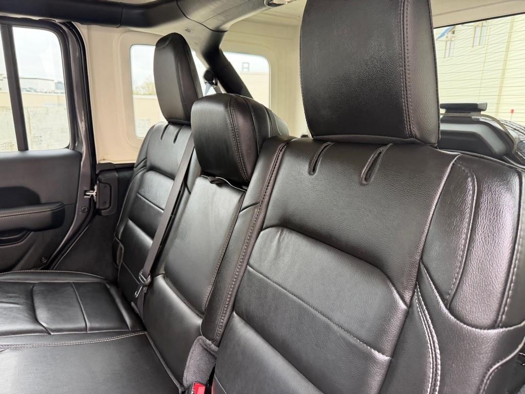 Jeep Wrangler Unlimited Sahara 2022