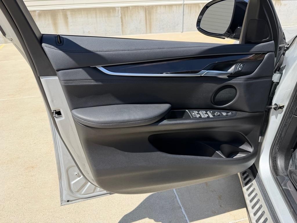 BMW X6 xDrive35i 2016