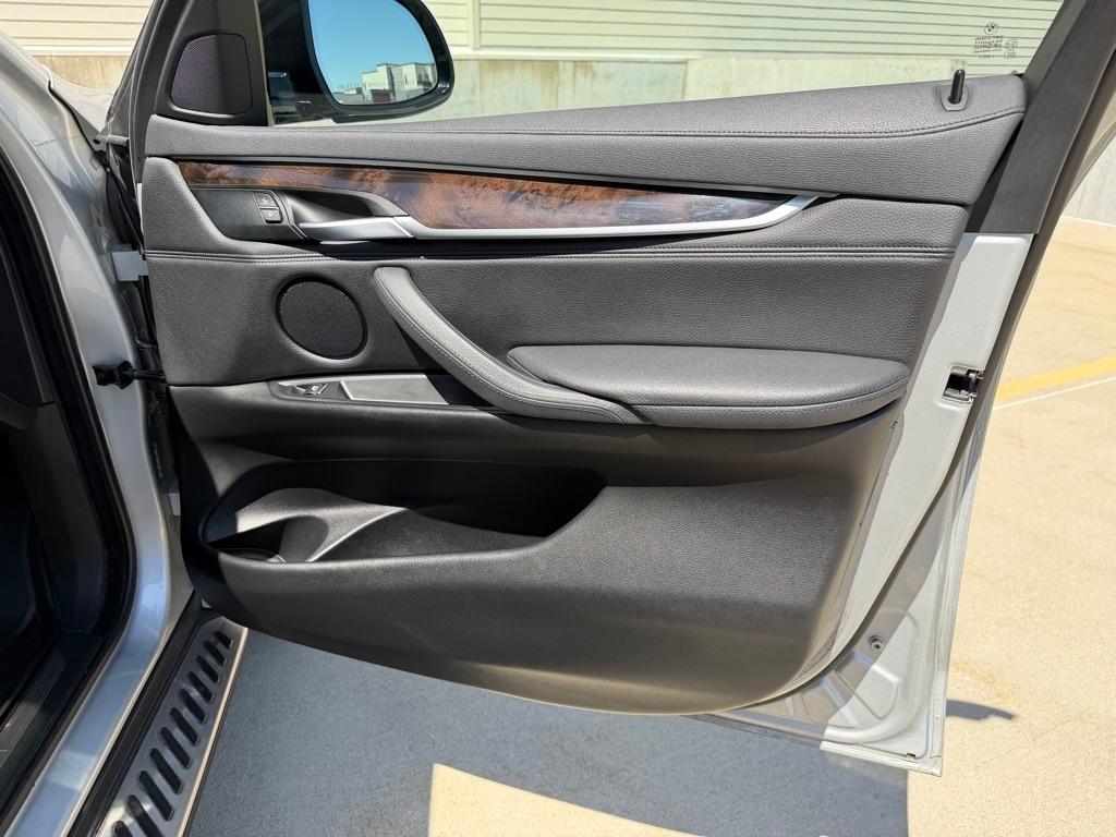 BMW X6 xDrive35i 2016