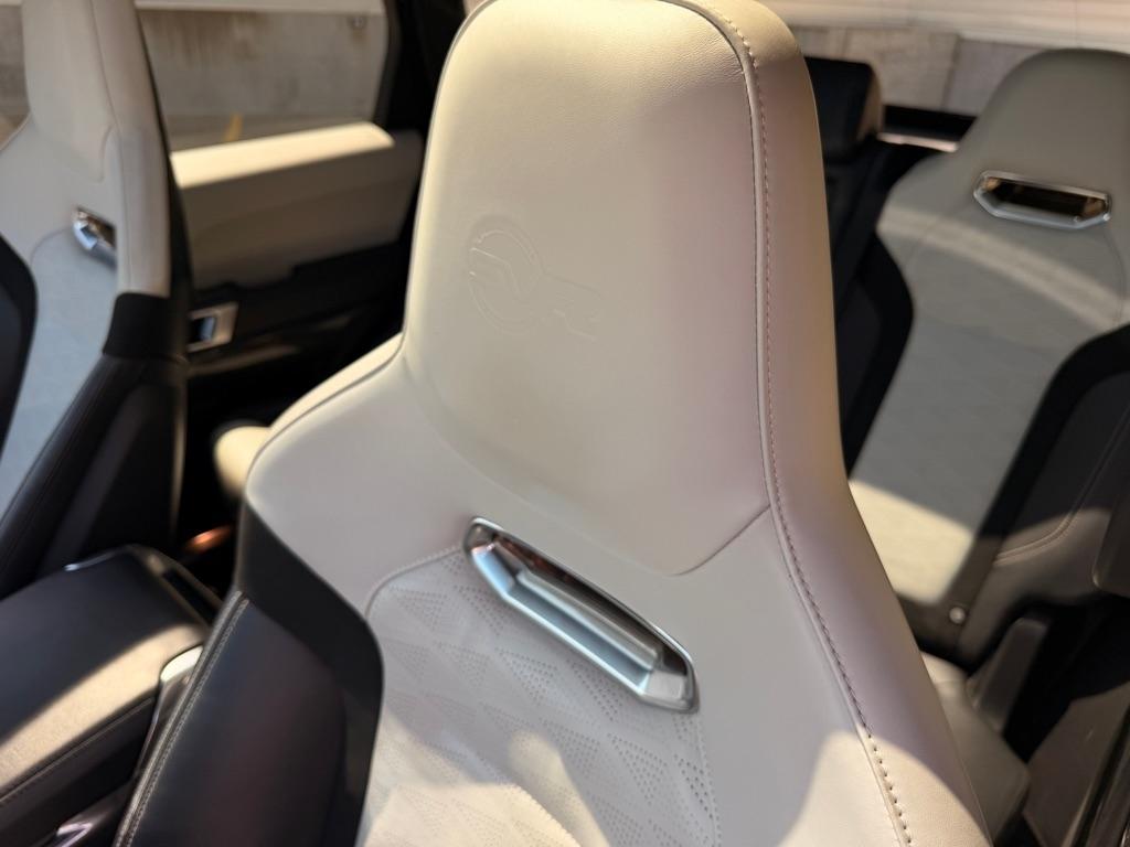 Land Rover Range Rover Sport SVR 2021