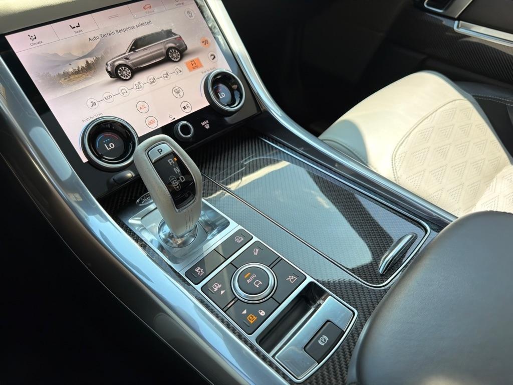 Land Rover Range Rover Sport SVR 2021