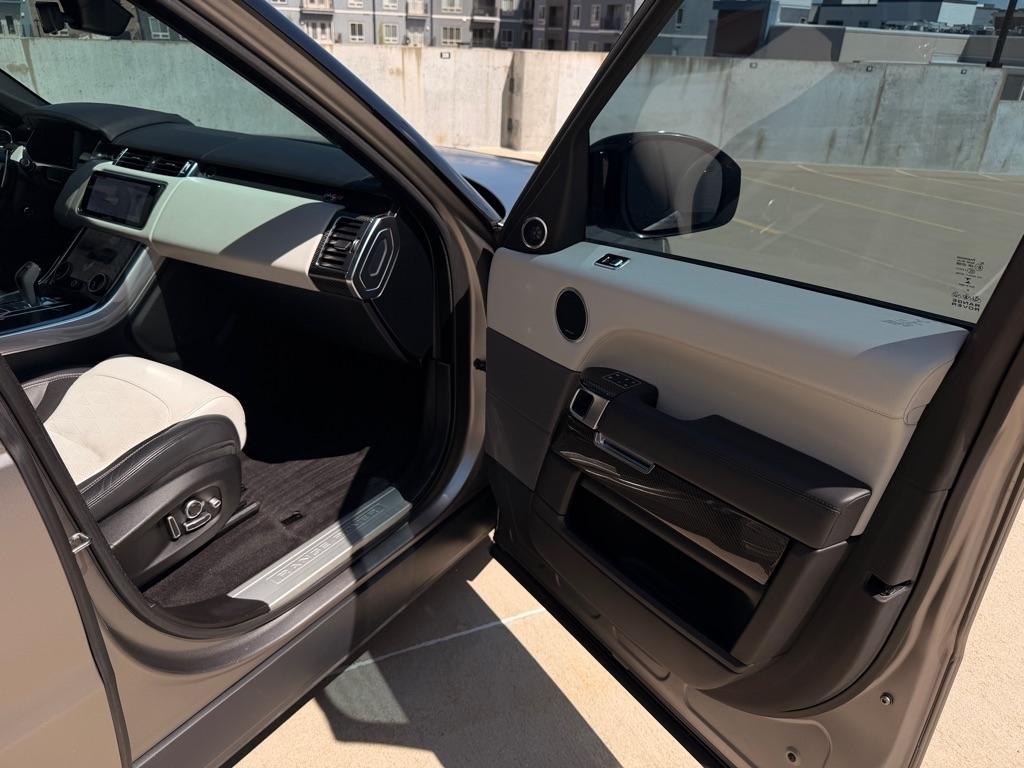 Land Rover Range Rover Sport SVR 2021