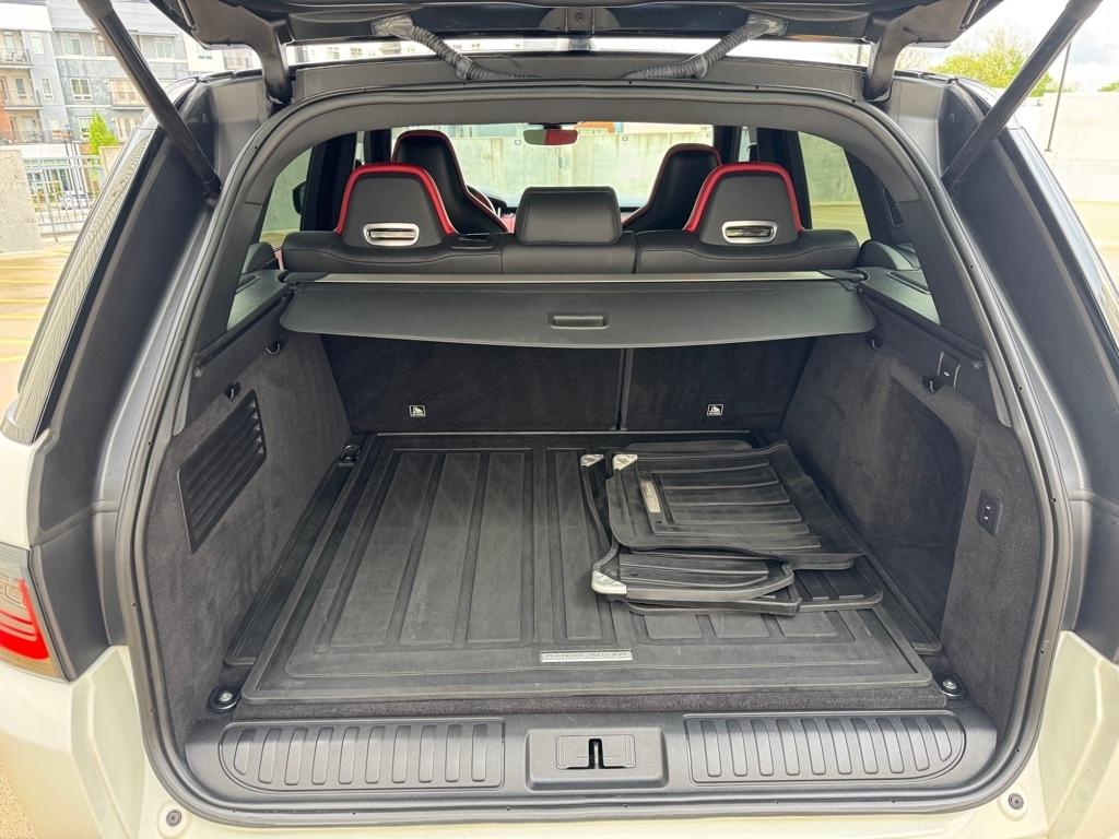 Land Rover Range Rover Sport SVR 2019