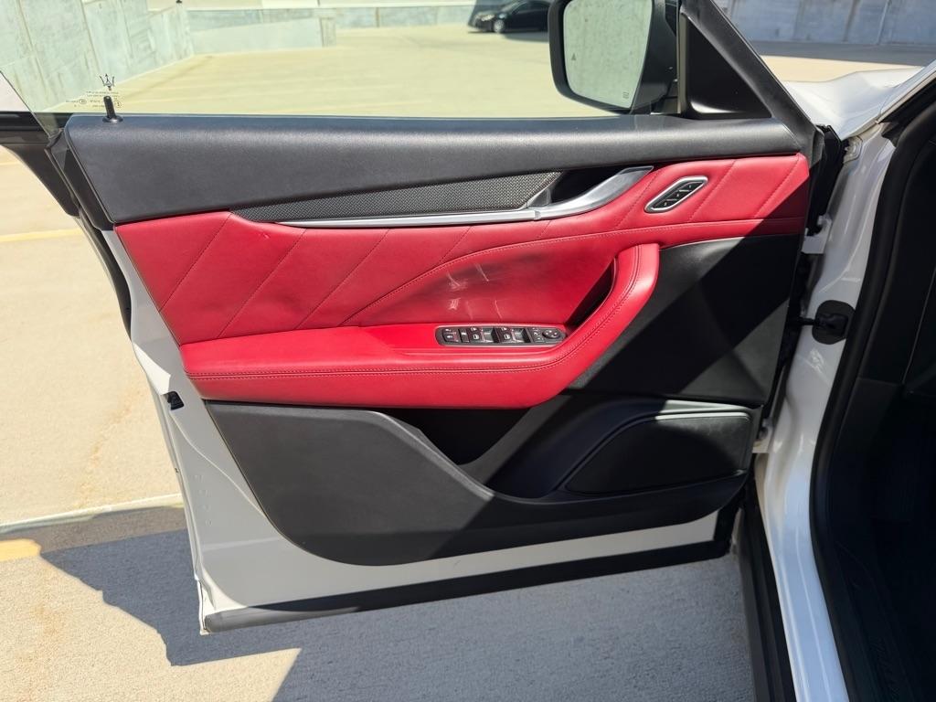 Maserati Levante Base 2019