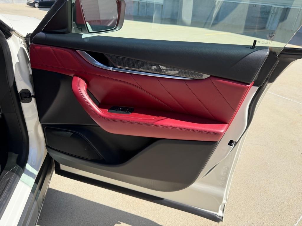 Maserati Levante Base 2019