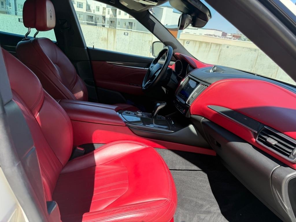 Maserati Levante Base 2019