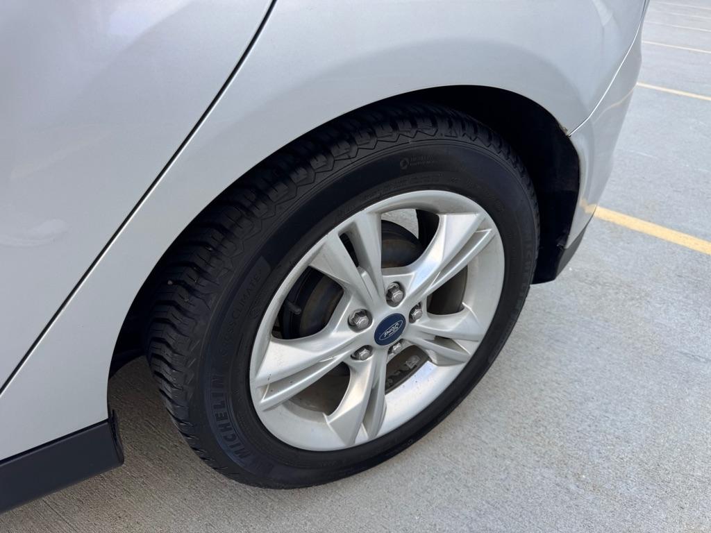 Ford Focus SE Hatch 2014