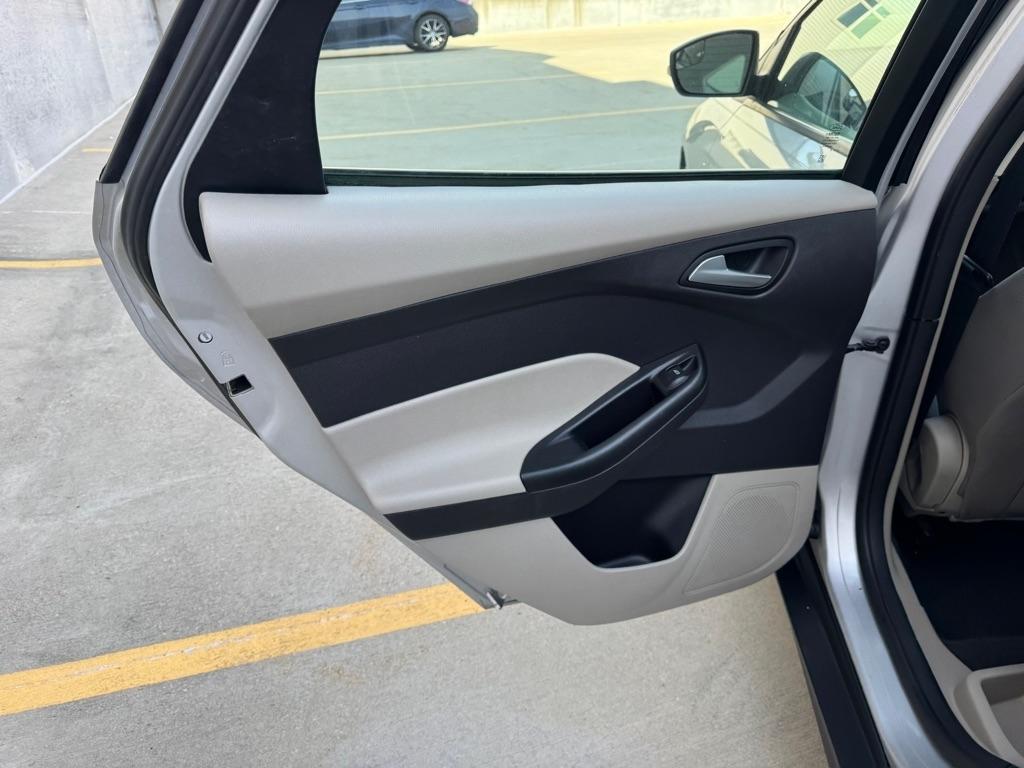 Ford Focus SE Hatch 2014