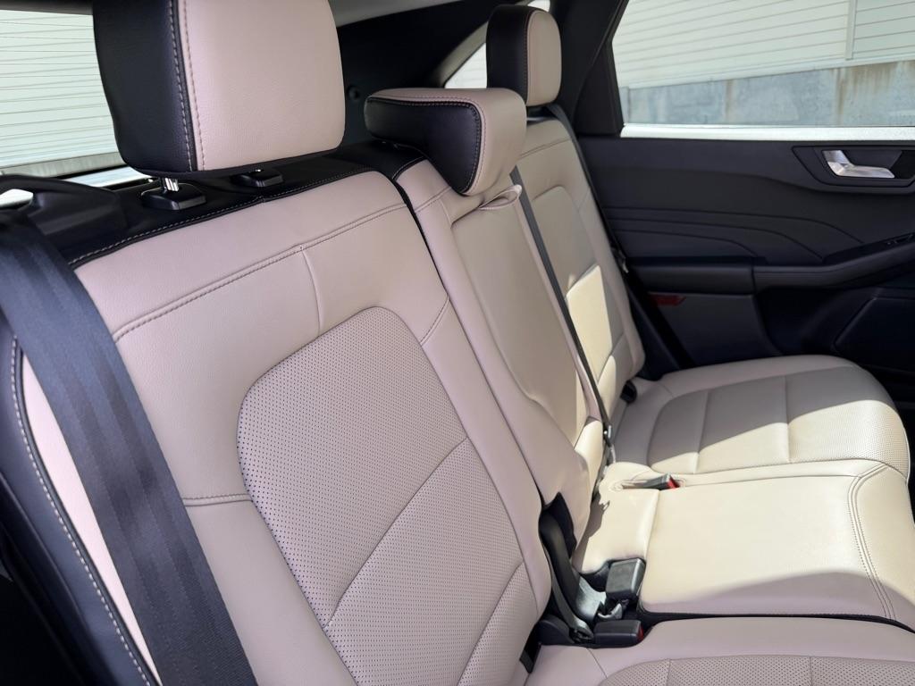 Ford Escape Hybrid SEL 2021