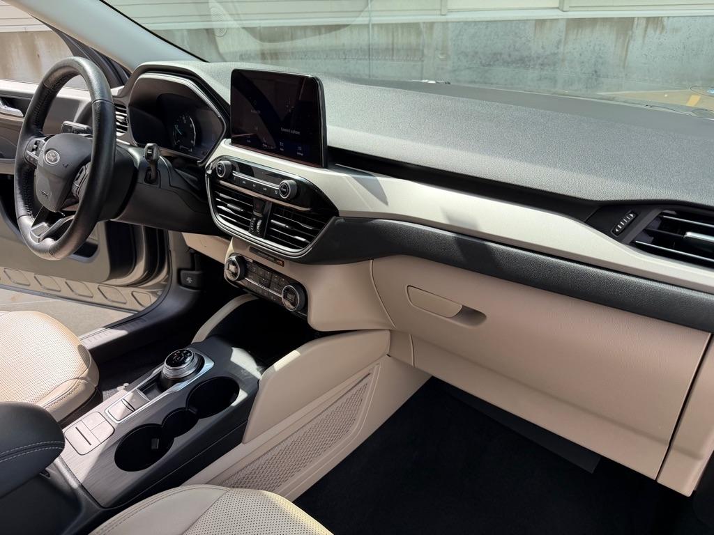 Ford Escape Hybrid SEL 2021