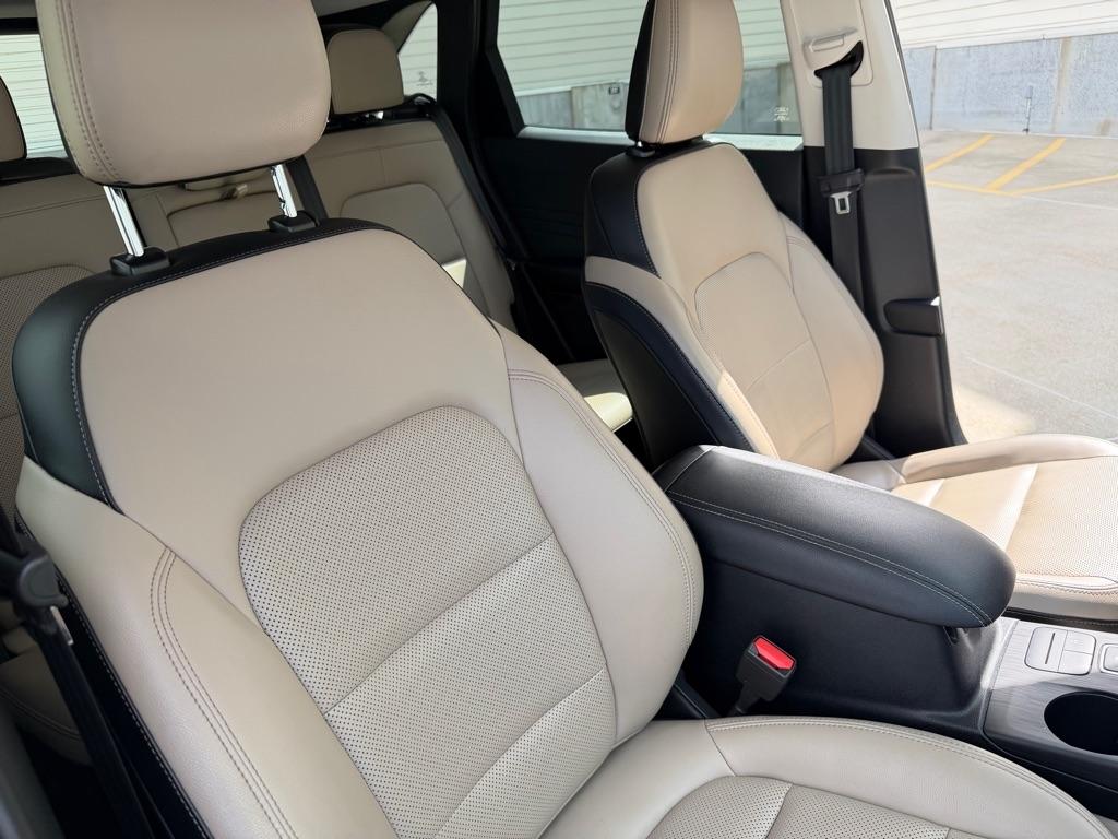 Ford Escape Hybrid SEL 2021