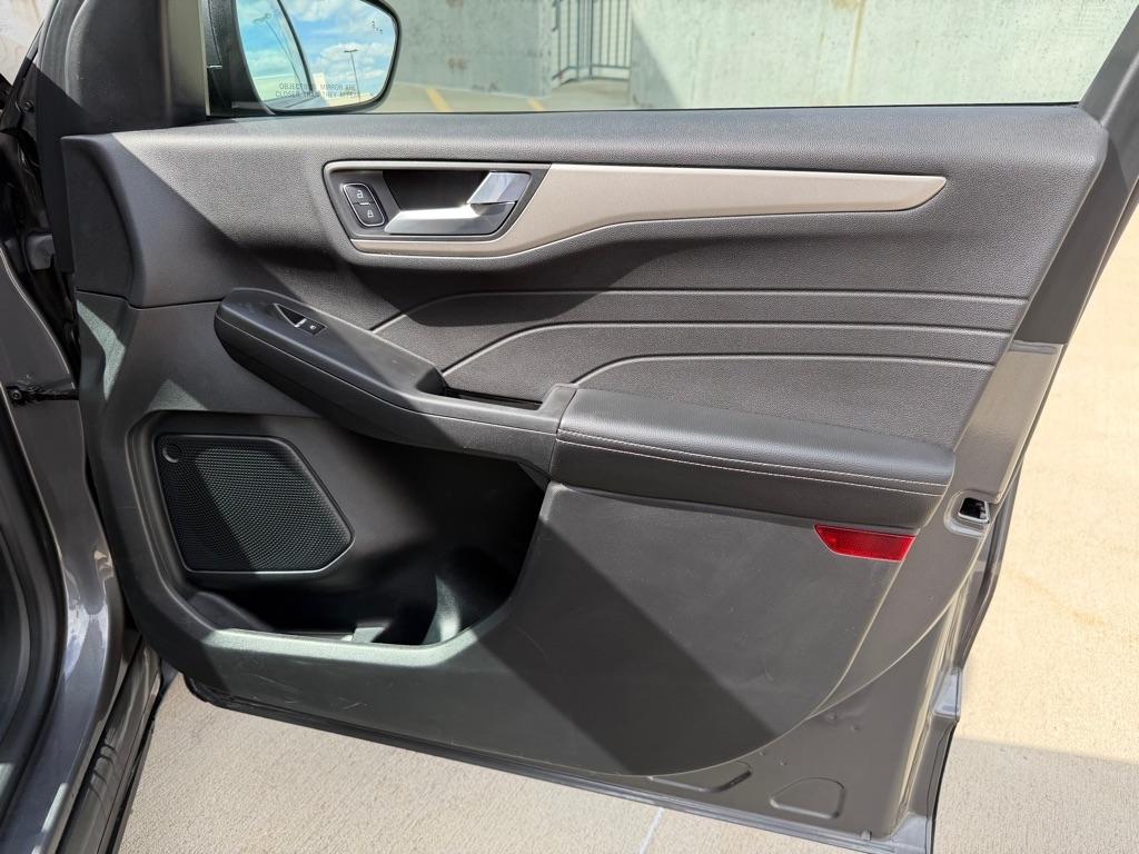 Ford Escape Hybrid SEL 2021