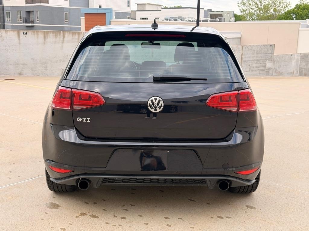 Volkswagen GTI  2015