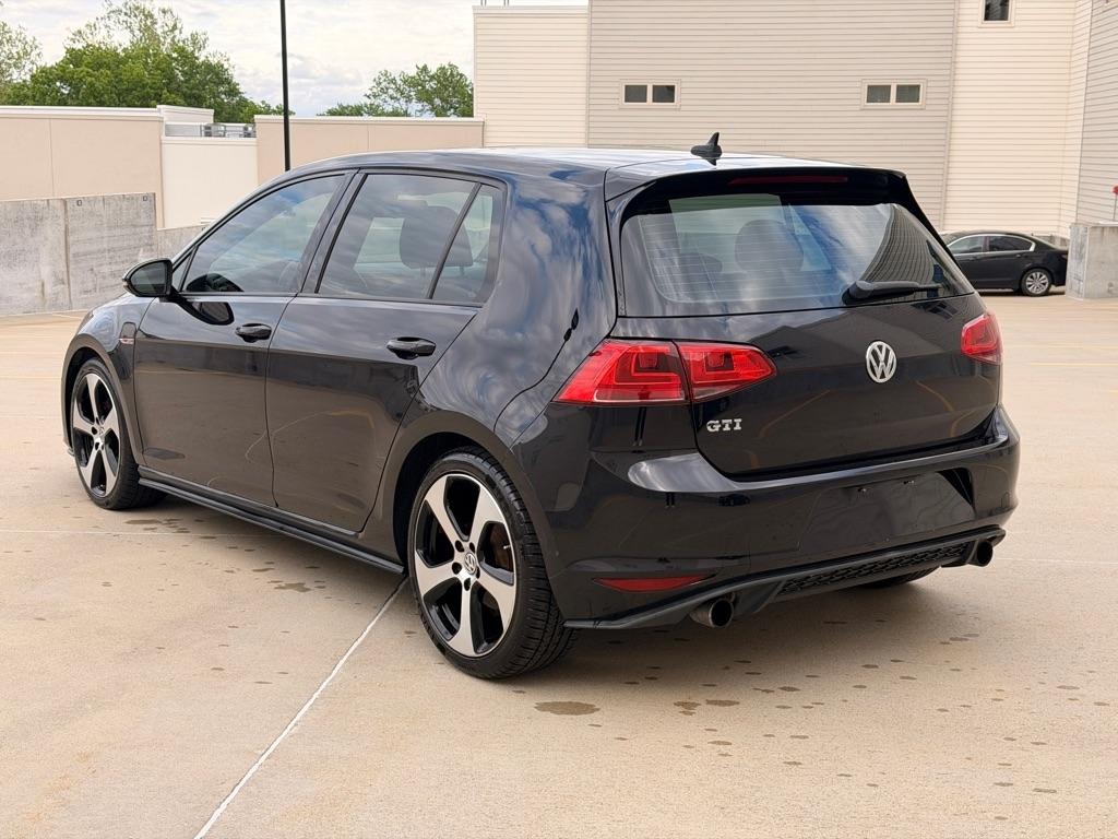 Volkswagen GTI  2015