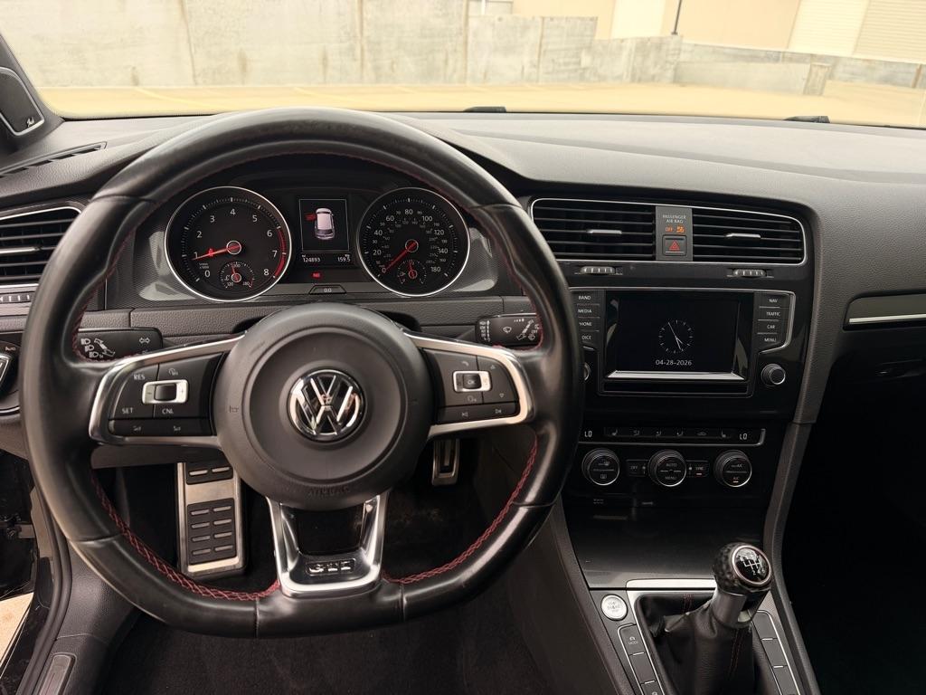 Volkswagen GTI  2015