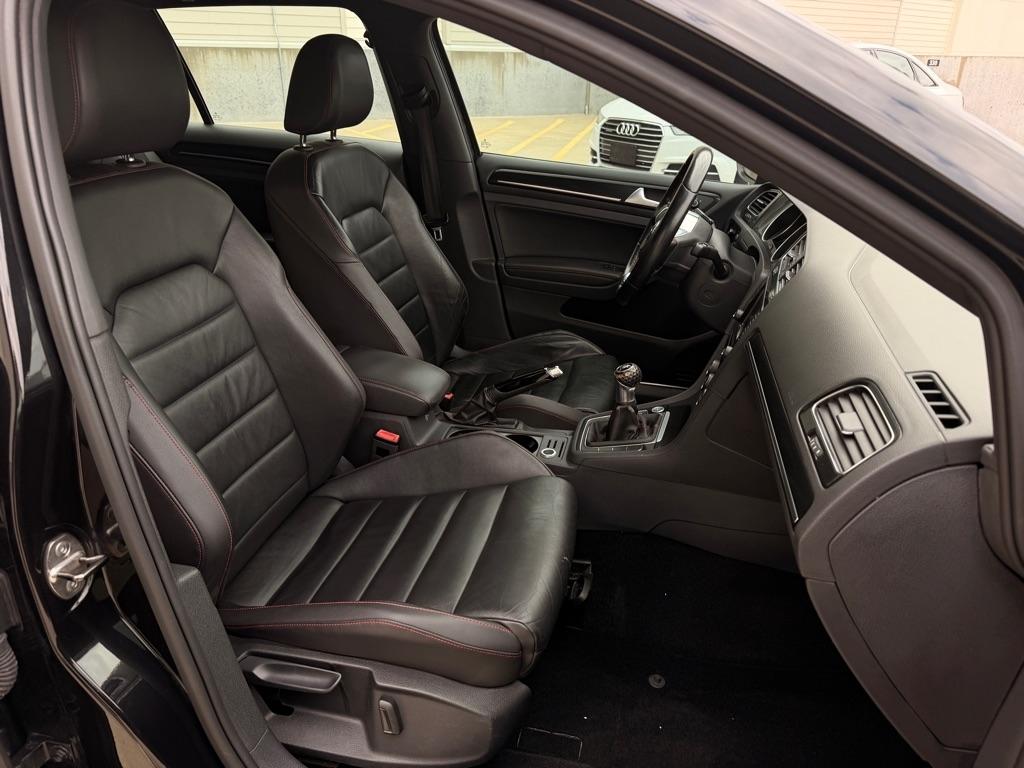 Volkswagen GTI  2015