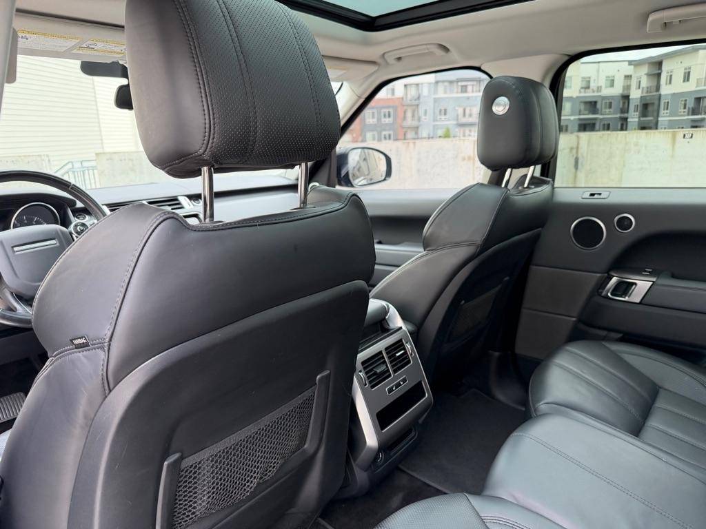 Land Rover Range Rover Sport 3.0L V6 Supercharged SE 2014