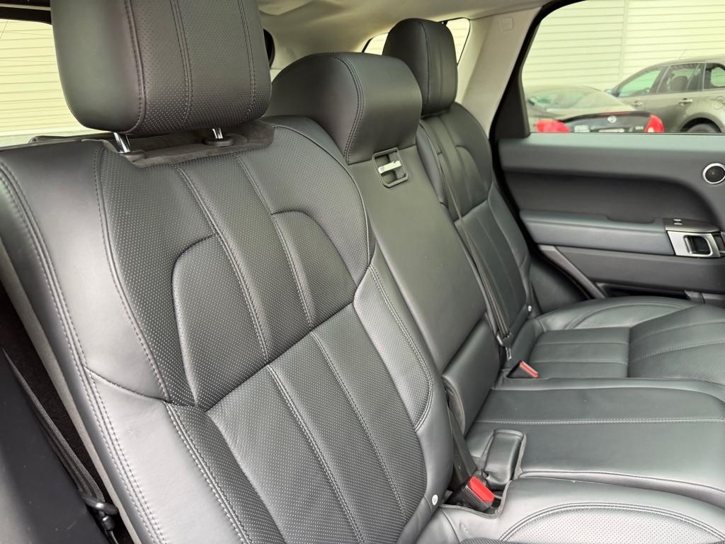 Land Rover Range Rover Sport 3.0L V6 Supercharged SE 2014