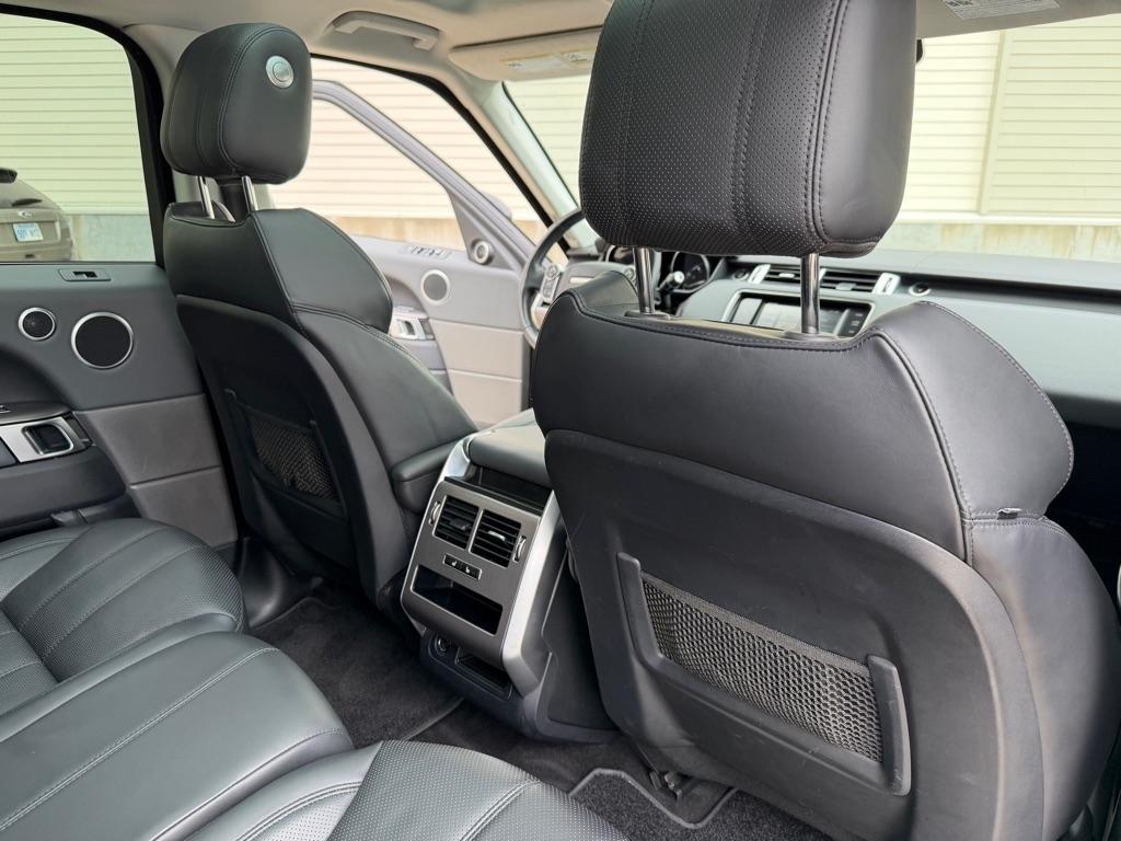 Land Rover Range Rover Sport 3.0L V6 Supercharged SE 2014