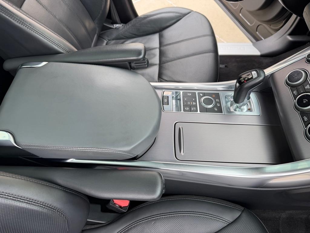 Land Rover Range Rover Sport 3.0L V6 Supercharged SE 2014