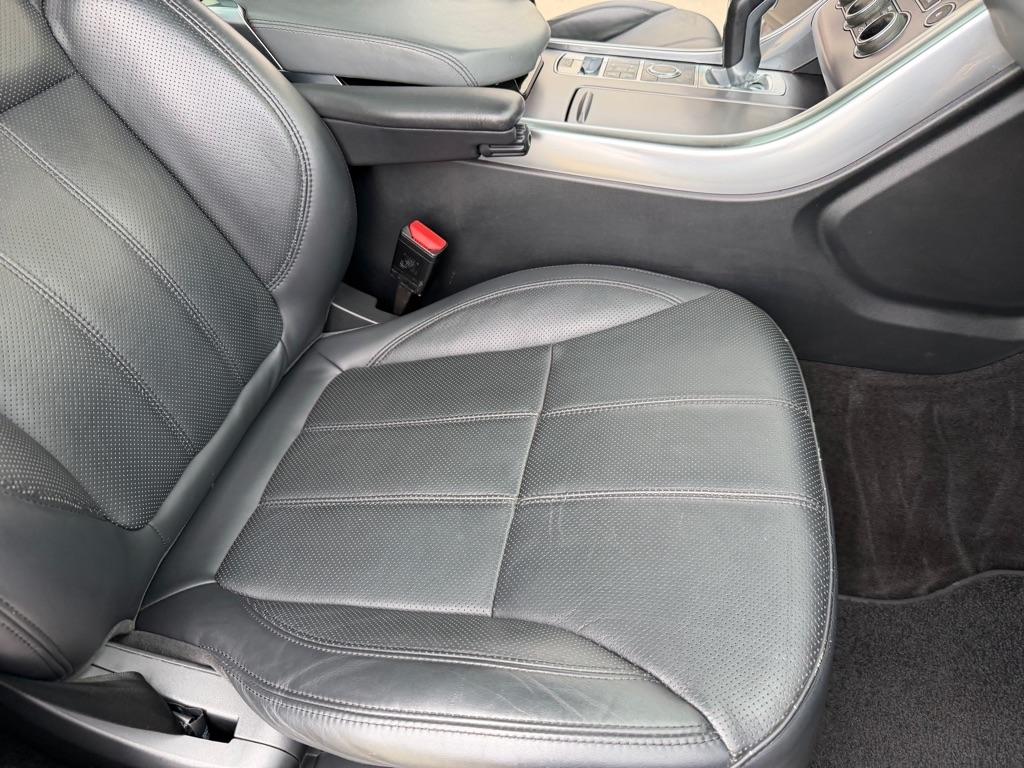 Land Rover Range Rover Sport 3.0L V6 Supercharged SE 2014