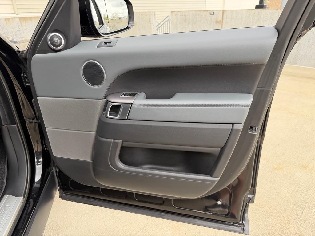 Land Rover Range Rover Sport 3.0L V6 Supercharged SE 2014