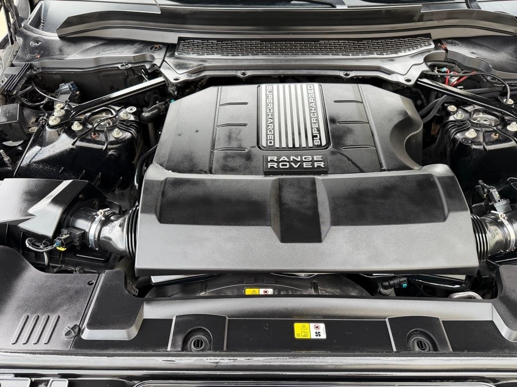 Land Rover Range Rover Sport 3.0L V6 Supercharged SE 2014