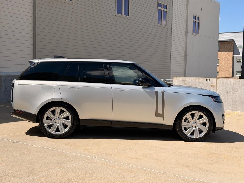 Land Rover New Range Rover SE 2023