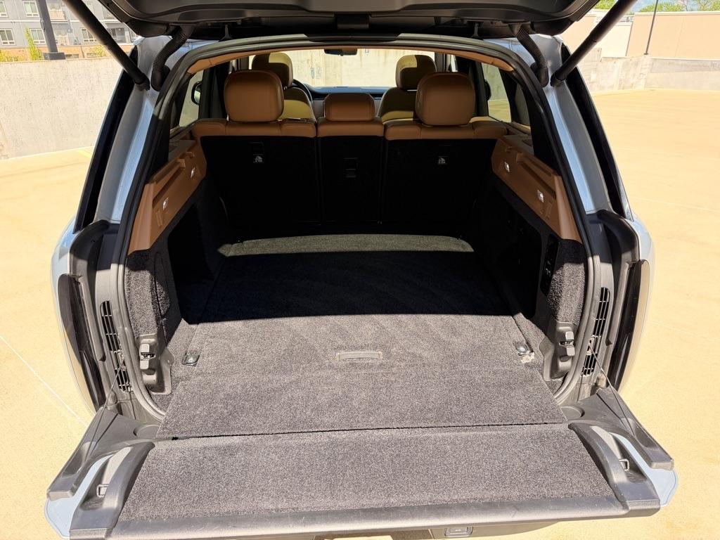 Land Rover New Range Rover SE 2023