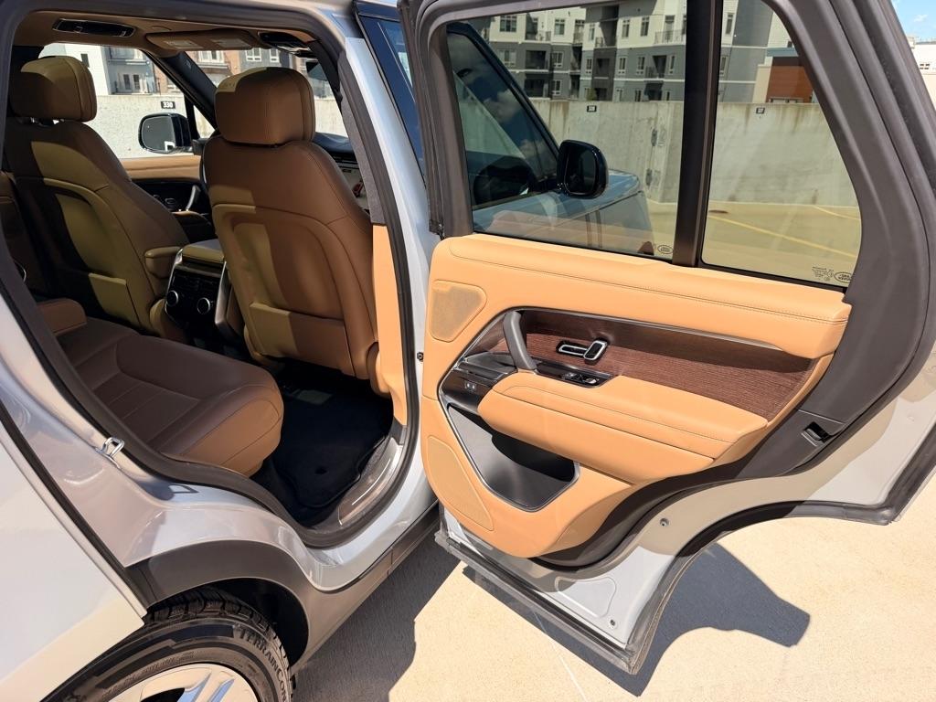 Land Rover New Range Rover SE 2023