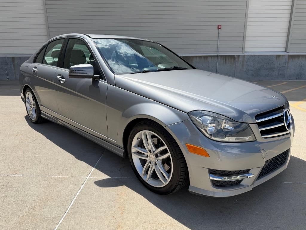2014 Mercedes-Benz C-Class C250 Sport's photo