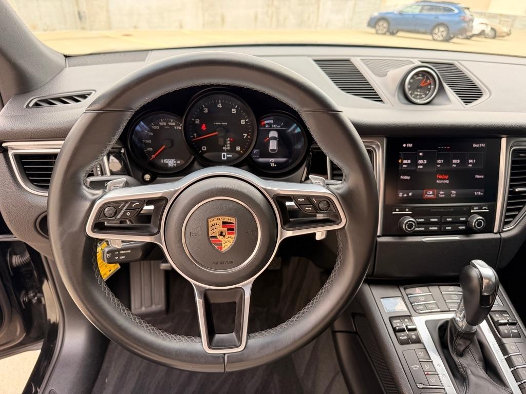 Porsche Macan GTS 2018