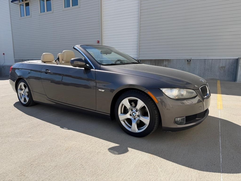 BMW 3-Series 328i Convertible - SULEV 2010
