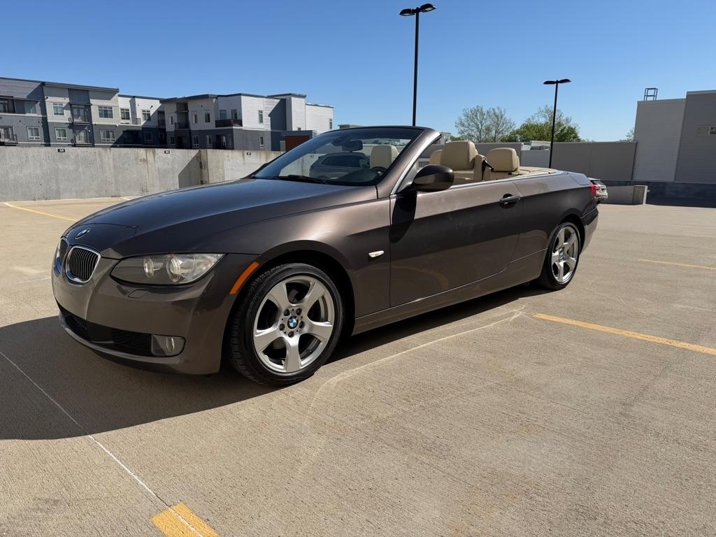 BMW 3-Series 328i Convertible - SULEV 2010