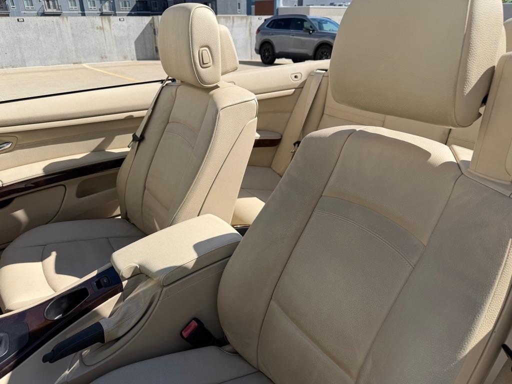 BMW 3-Series 328i Convertible - SULEV 2010