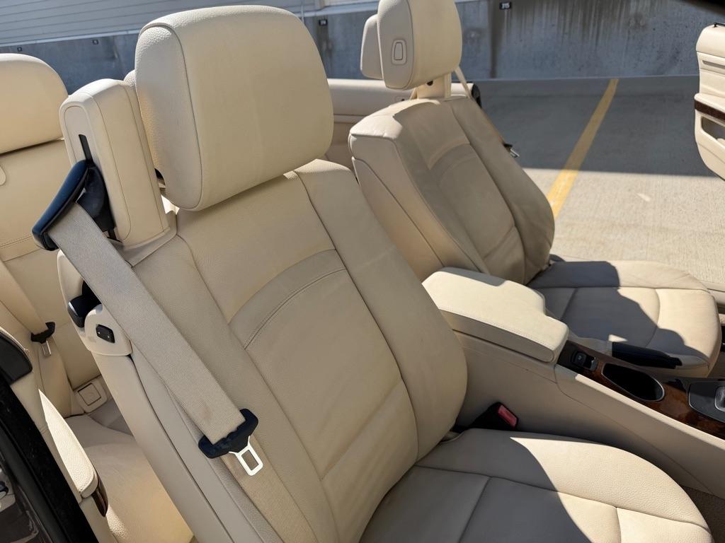 BMW 3-Series 328i Convertible - SULEV 2010