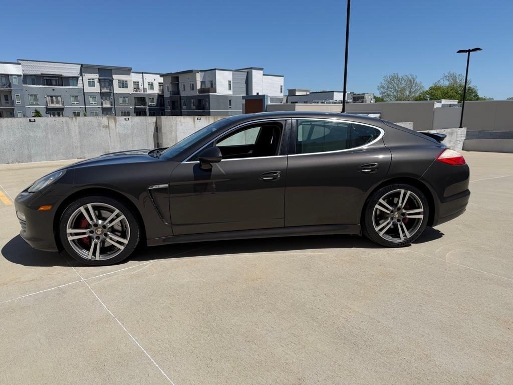 Porsche Panamera S 2012