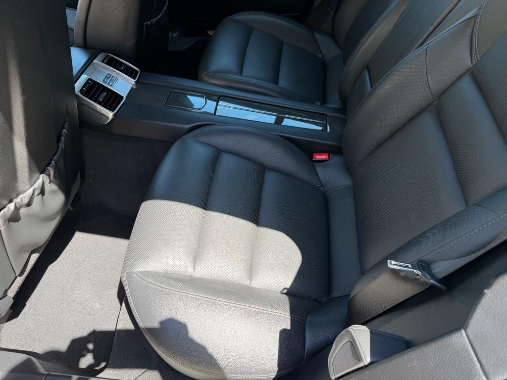 Porsche Panamera S 2012