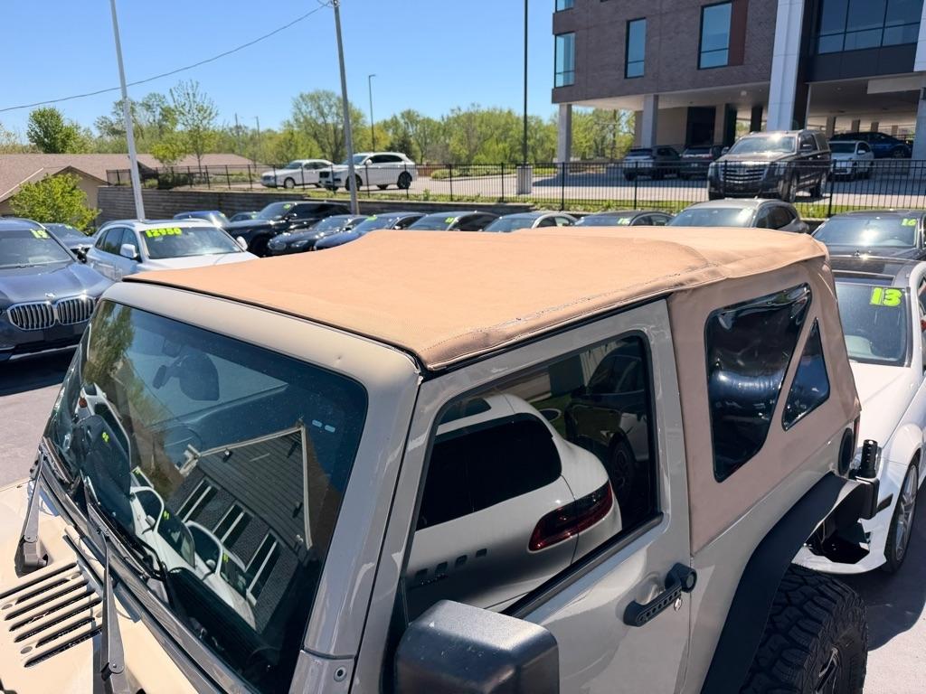 Jeep Wrangler Sport 4WD 2017