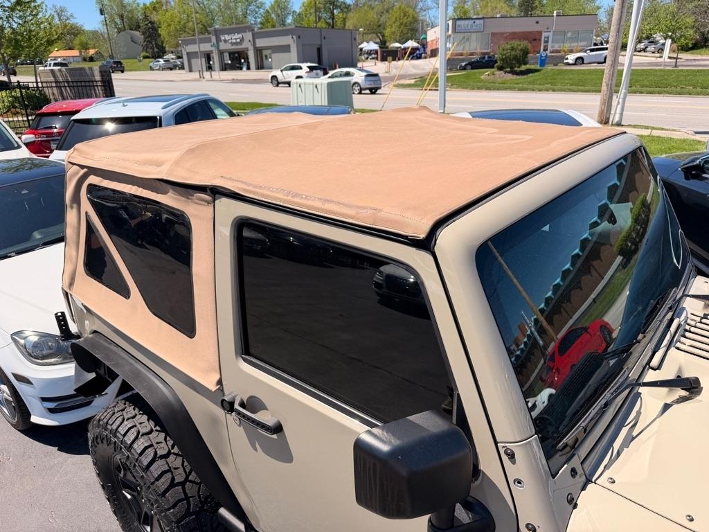 Jeep Wrangler Sport 4WD 2017