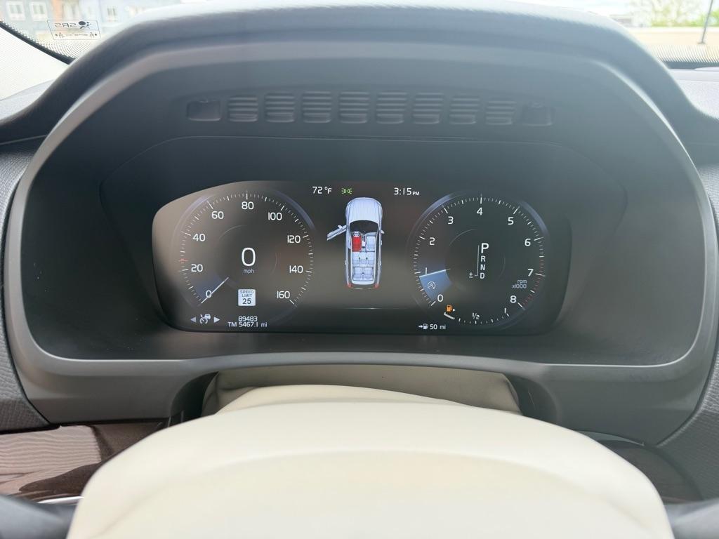Volvo XC90 T6 Momentum AWD 2018