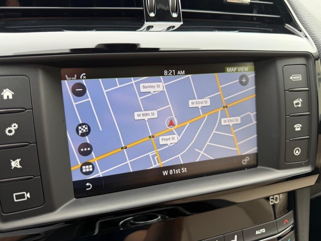Jaguar F-Pace 25t Premium 2018
