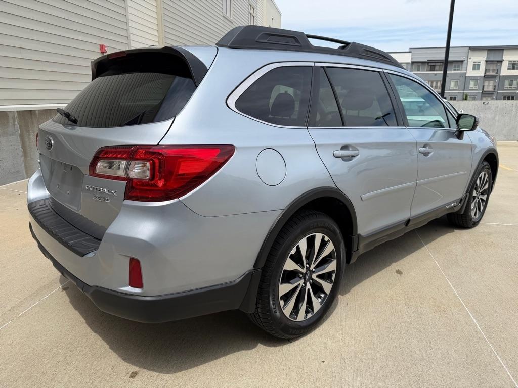 Subaru Outback 3.6R Limited 2015
