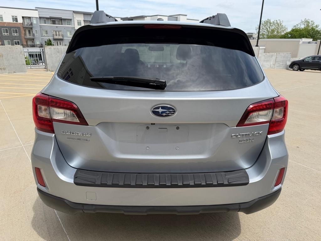 Subaru Outback 3.6R Limited 2015