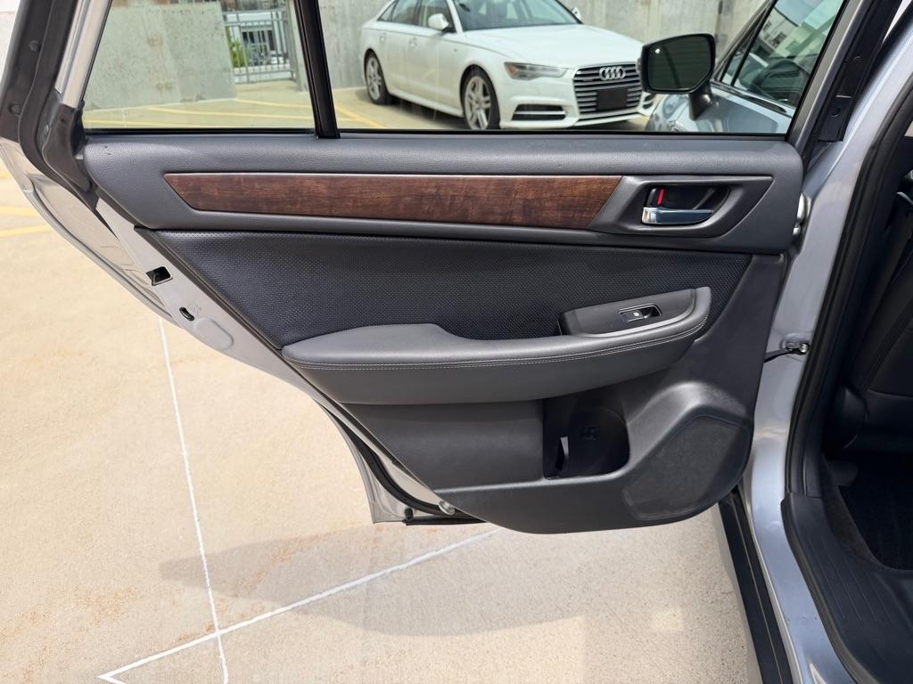 Subaru Outback 3.6R Limited 2015
