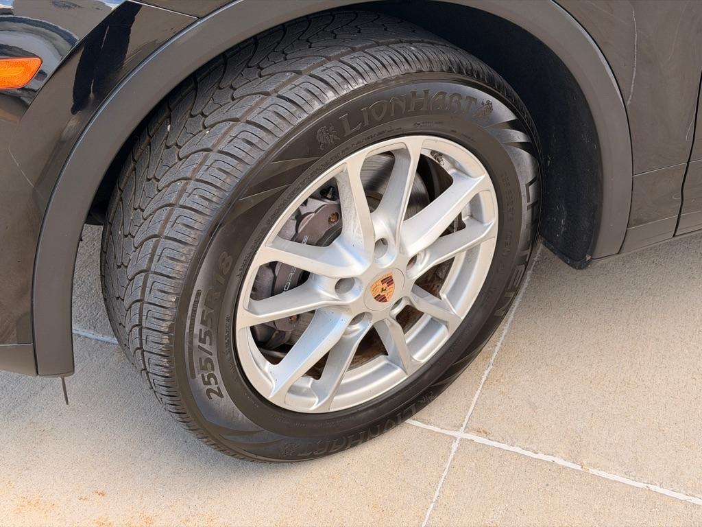 Porsche Cayenne Base 2016